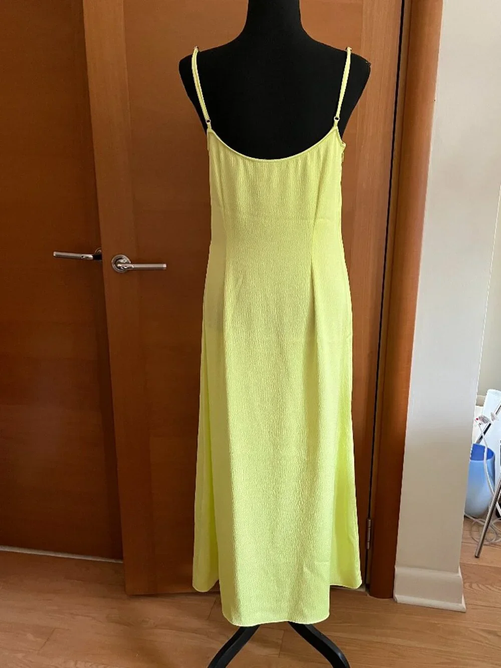 Cult Gaia Imogen Hammered Satin Floral Cutout Midi Dress Size 8 NWOT - Picture 8 of 10